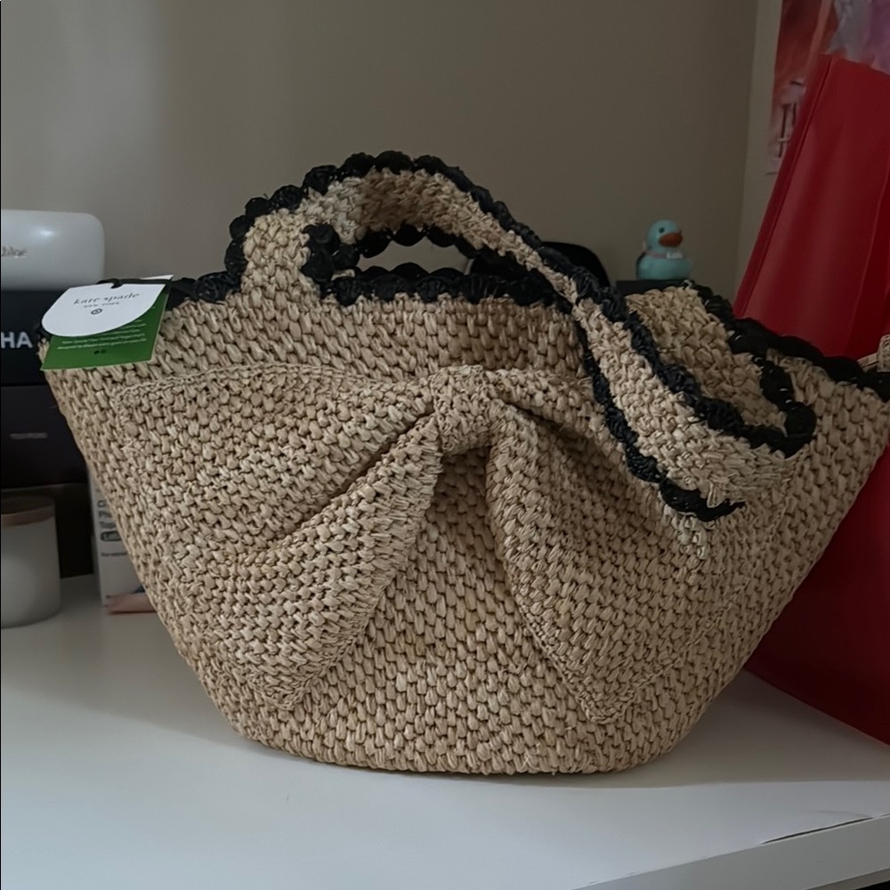 Elegant Tan Woven Tote Bag